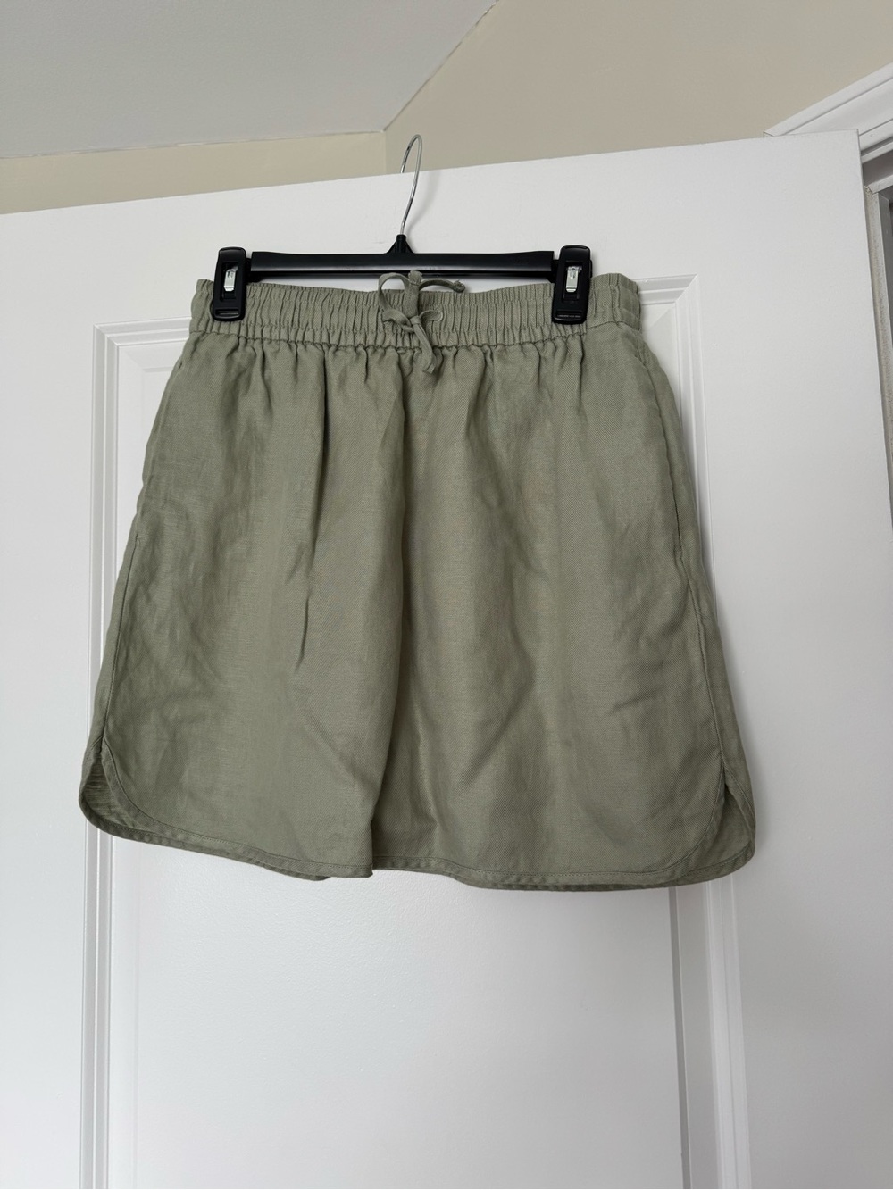 Madewell Light Olive Drawstring Linen-Blend Shorts